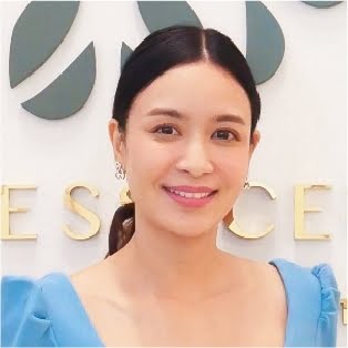 คุณเบนซ์ ปุณยาพร พูลพิพัฒน์